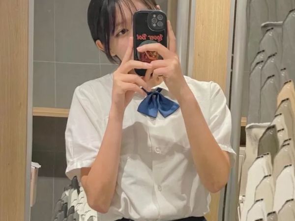 画像素人SNSガリガリ体形の18歳童顔娘が裏垢で肉便器感が尋常でない自撮りオナニーを公開! 画像3 画像素人SNSガリガリ体形の18歳童顔娘が裏垢で肉便器感が尋常でない自撮りオナニーを公開! 画像3