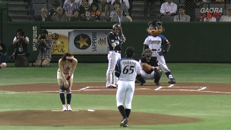 画像美女さんが水着姿で始球式! 水着画像まとめ 画像7 画像美女さんが水着姿で始球式! 水着画像まとめ 画像7
