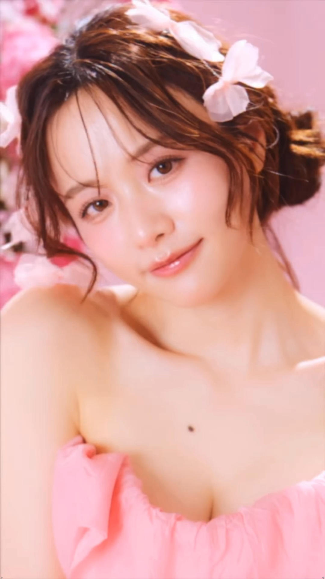 画像森香澄アナ お尻に食い込むTバック!!GIF動画あり 画像2 画像森香澄アナ お尻に食い込むTバック!!GIF動画あり 画像2