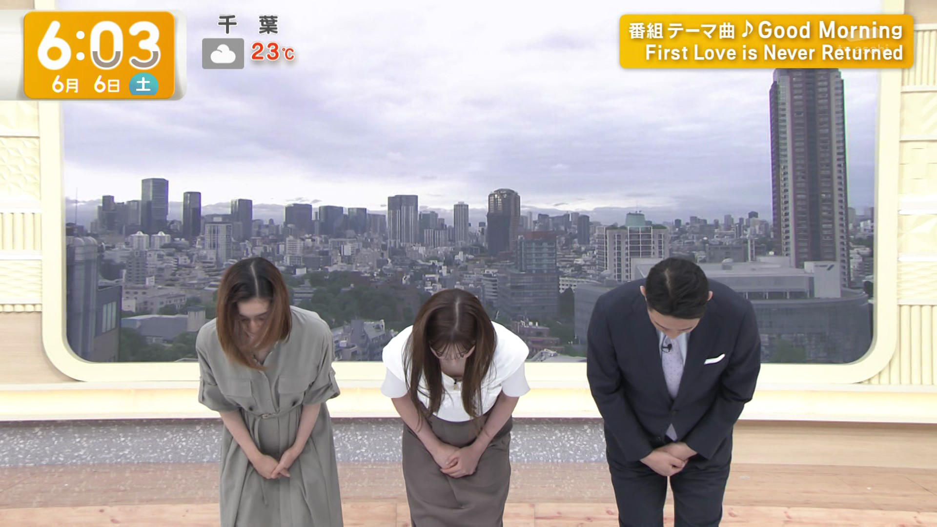 画像田原萌々アナ うっすらと谷間チラ!! 画像3 画像田原萌々アナ うっすらと谷間チラ!! 画像3
