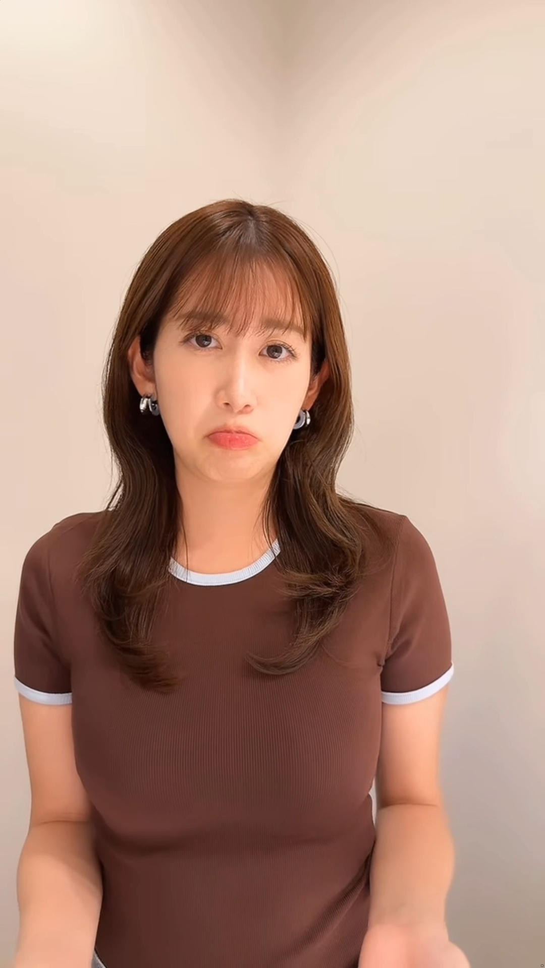 画像中川安奈アナ ピチピチの半袖ニットで巨乳がくっきり!!GIF動画あり 画像14 画像中川安奈アナ ピチピチの半袖ニットで巨乳がくっきり!!GIF動画あり 画像14